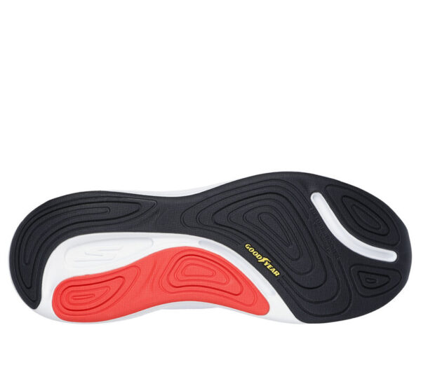 Skechers Slip-ins: Max Cushioning Suspension