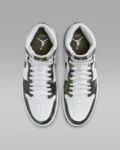 Jordan Max Aura 6