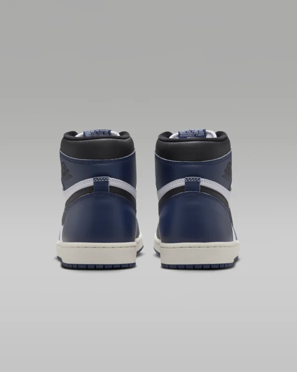 Air Jordan 1 Retro High OG "Midnight Navy"