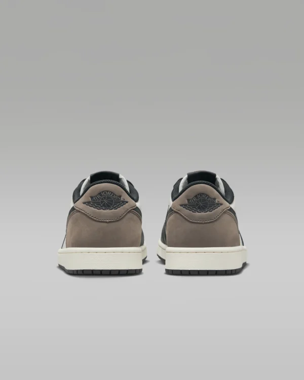 Air Jordan 1 Low OG "Mocha"