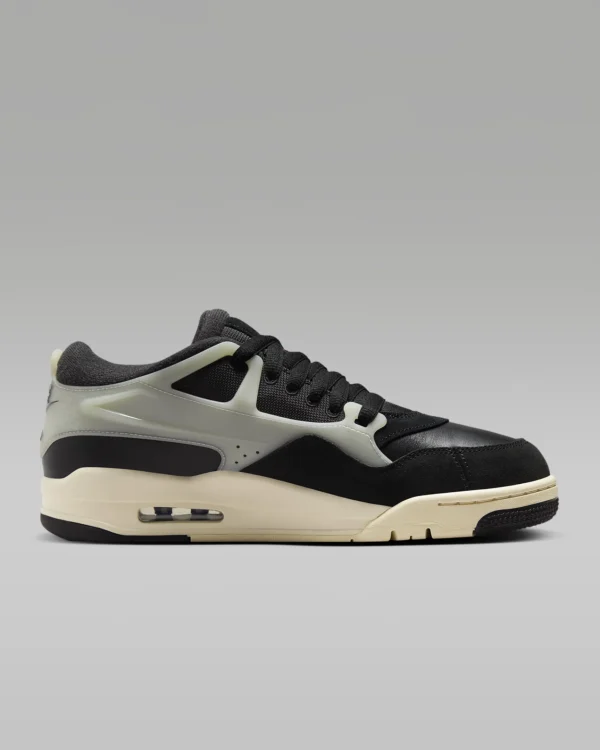 Air Jordan 4 RM