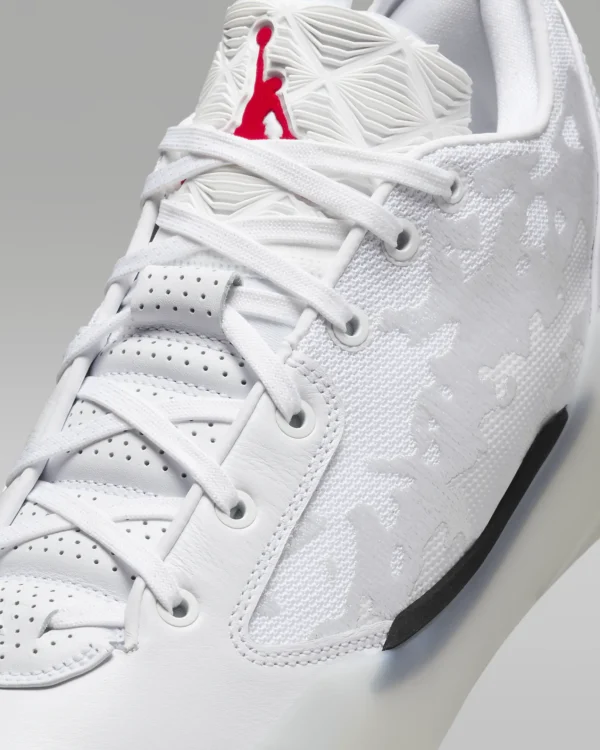 AIR JORDAN