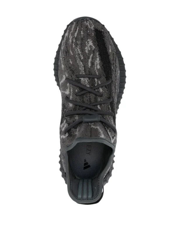 Yeezy Boost 350 V2 Primeknit sneakers