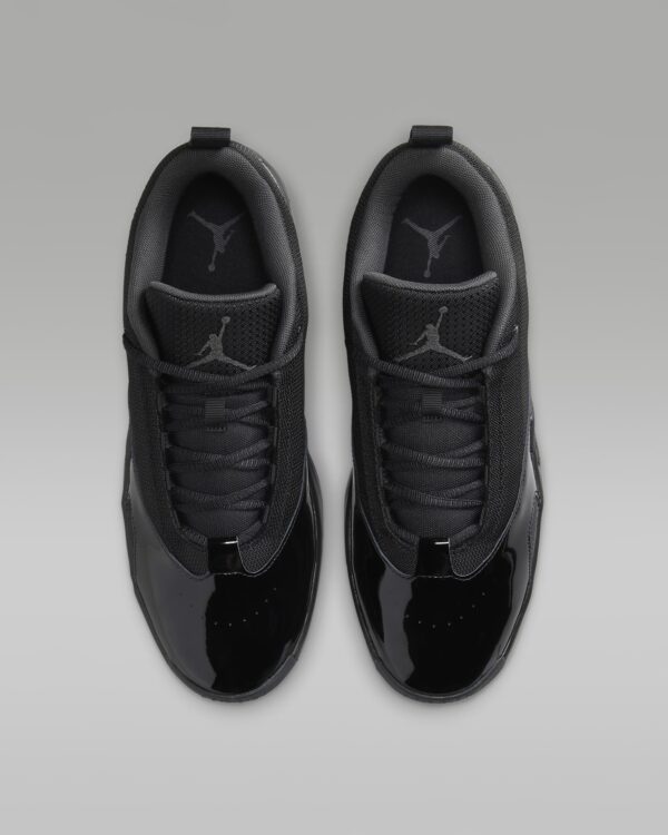 Jordan Max Aura 6