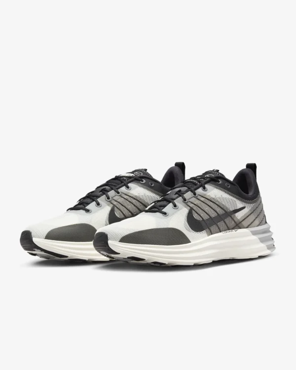 Nike Lunar Roam Men's Shoes
