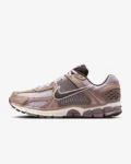 Nike Zoom Vomero 5 SE Men's Shoes