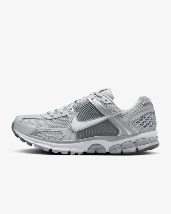 Nike Zoom Vomero 5 SE Men's Shoes