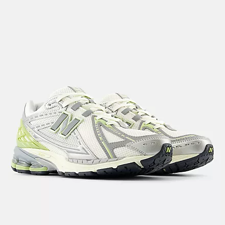 New Balance 1906R