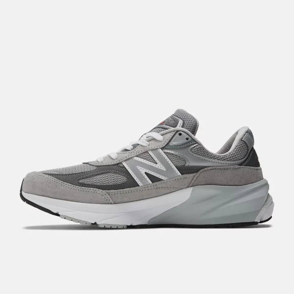 New Balance Made in USA 990v6