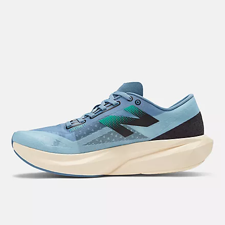 New Balance FuelCell Rebel v4