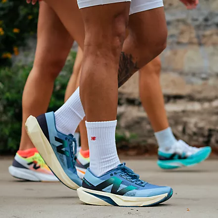 New Balance FuelCell Rebel v4