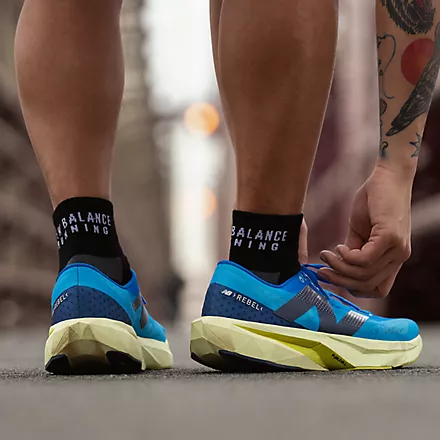 New Balance FuelCell Rebel v4