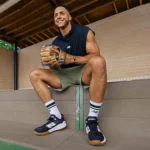 New Balance Fresh Foam 3000v7 Turf-Trainer