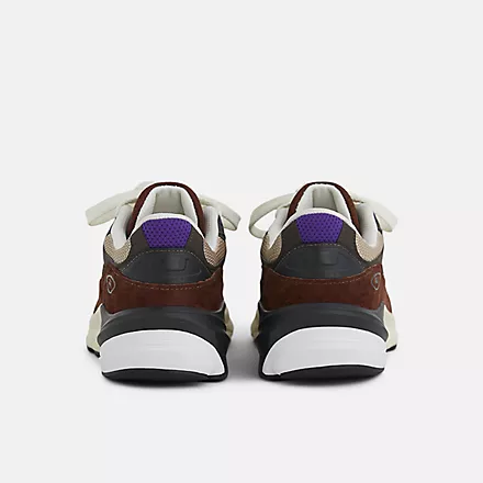 New Balance Made in USA 990v6