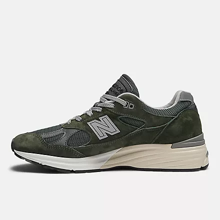 New Balance Made in UK 991v2