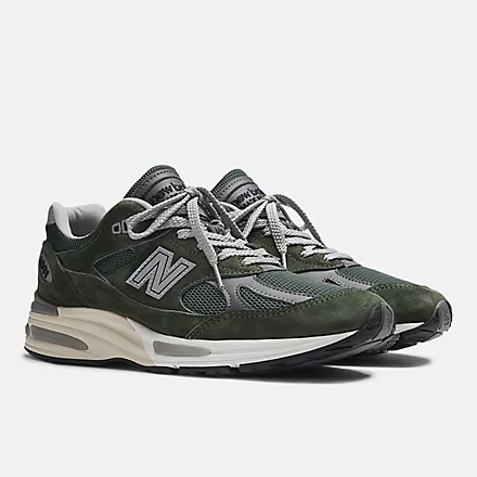New Balance Made in UK 991v2